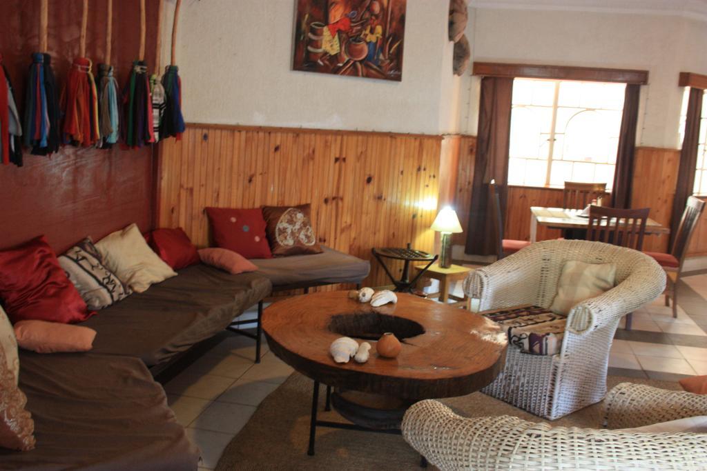 Madidi Lodge Lilongwe Extérieur photo